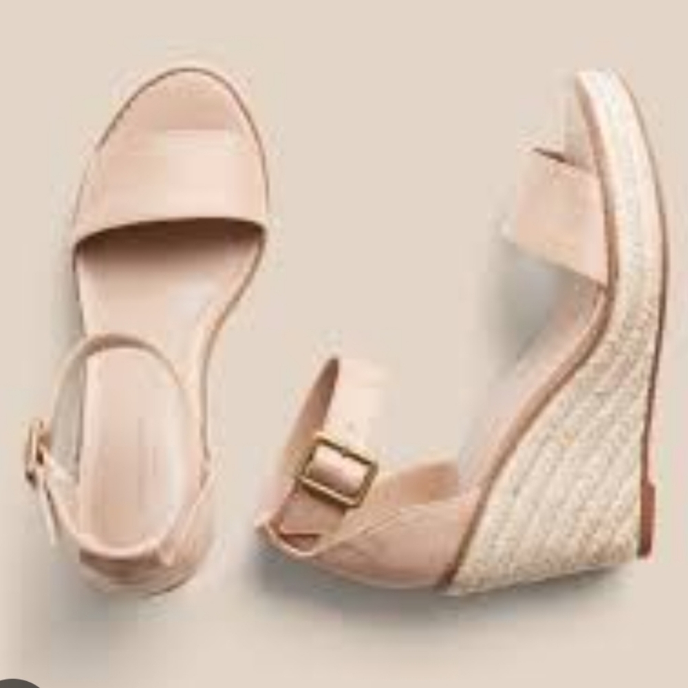 Banana Republic Wedge Sandals - Size 8.5